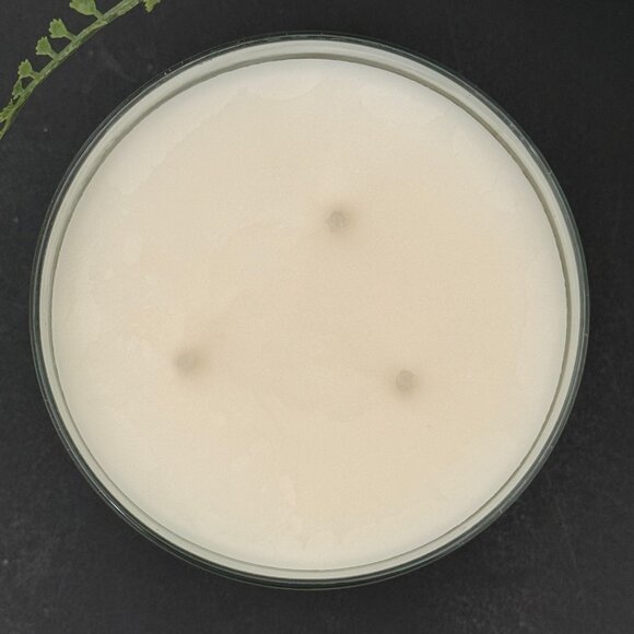 BBW Falling Flurries Bath & Body Works 3 Wick Candle - Picture 7 of 10